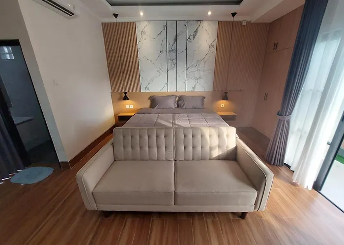 Mantra House